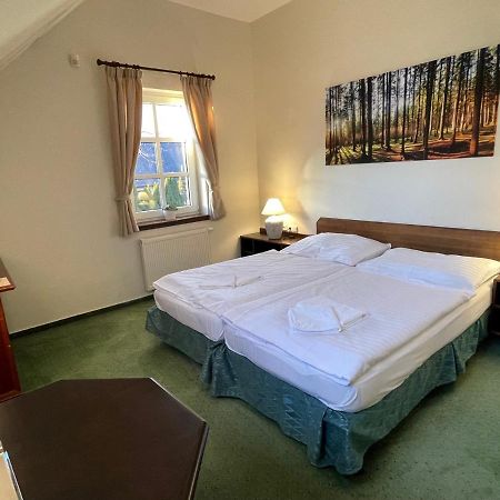 Hotel Bechneruv Statek Lány Zewnętrze zdjęcie