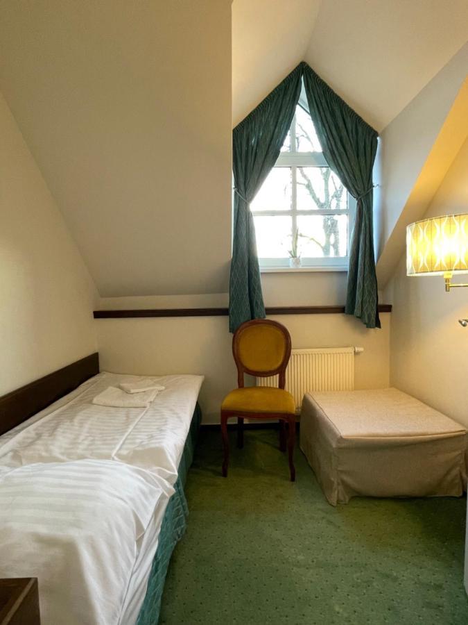 Hotel Bechneruv Statek Lány Zewnętrze zdjęcie