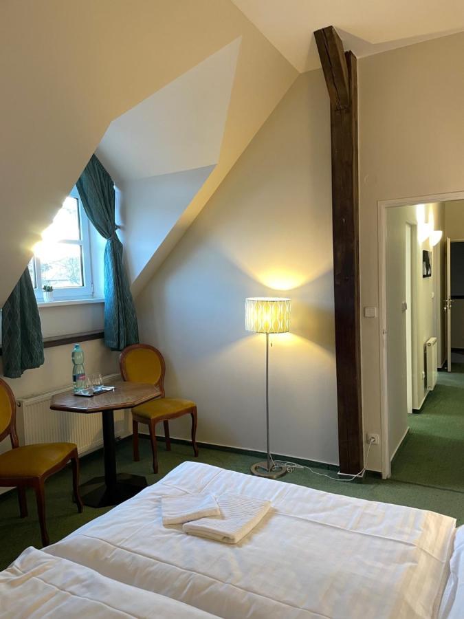 Hotel Bechneruv Statek Lány Zewnętrze zdjęcie